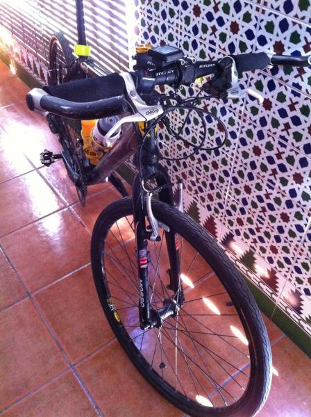 Bicicleta carretera ruedas discount mixtas